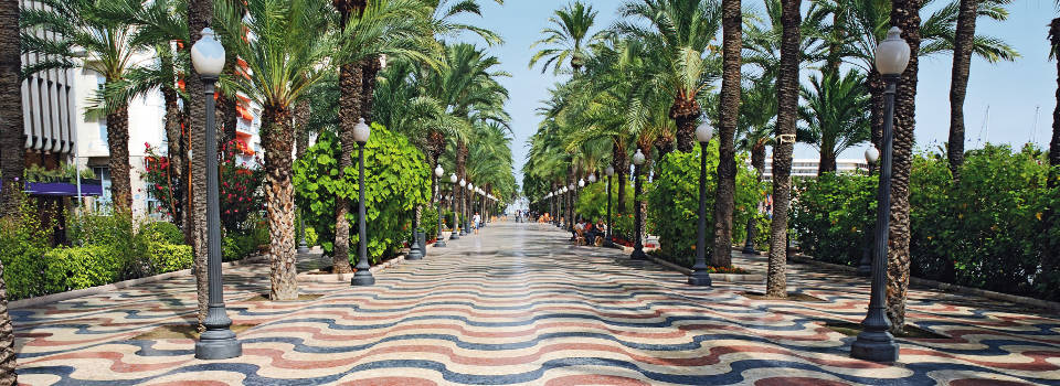Promenade in Alicante Promenade in Alicante