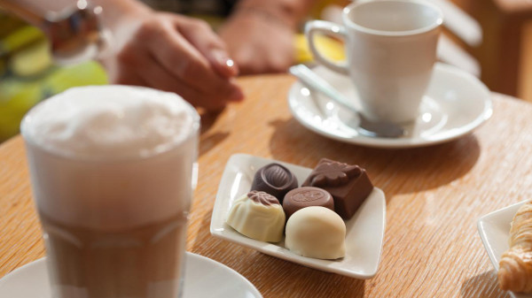 Cafes Cafes