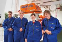 Mechatroniker starten Ausbildung bei AIDA Cruises