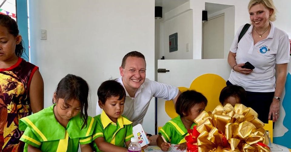 On May 9, 2019 AIDA President Felix Eichhorn opened the first AIDA school in Cebu (Philippines)